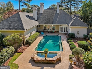 110 W Meadows Ct, Alpharetta, GA 30005