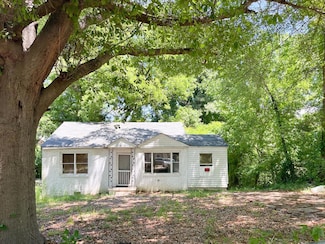22 Mason Dr, Columbus, GA 31903
