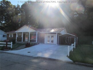 114 Brookhaven Dr, Nitro, WV 25143