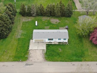 620 12th Ave S, Faulkton, SD 57438