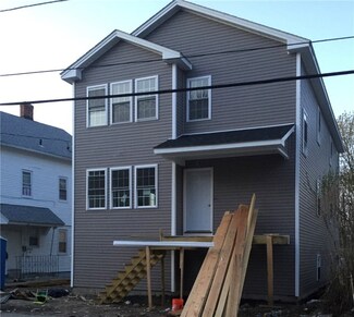89 Veazie St, Providence, RI 02908