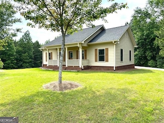 42 Powell Rd NW, Adairsville, GA 30103
