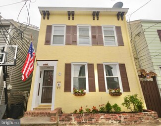 20 Miles Ave, Bordentown, NJ 08505