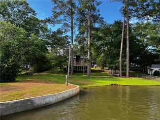 604 Jackson Lake Inn Rd, Jackson, GA 30233