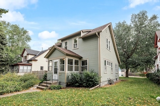 3237 18th Ave S, Minneapolis, MN 55407