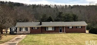 1515 Union Grove Rd, Lenoir, NC 28645