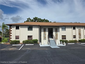 7 A Miracle Ave, Avon Park, FL 33825
