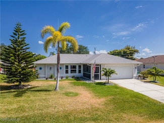 317 SE 24th St, Cape Coral, FL 33990