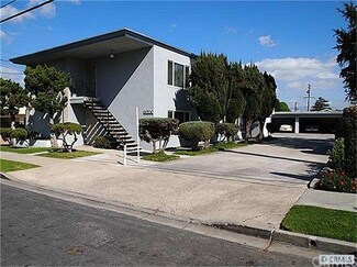 10530 Bell St, Stanton, CA 90680