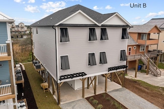 415 N New River Dr Unit B, Surf City, NC 28445