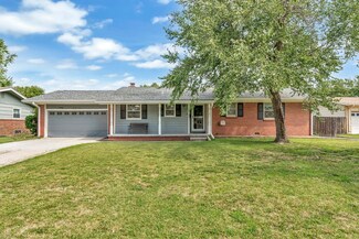 9310 W 9th St N, Wichita, KS 67212