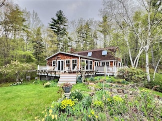 30 Ridgeway Dr, Newbury, NH 03255