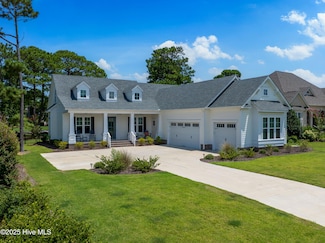2805 Inverness Cir SE, Southport, NC 28461
