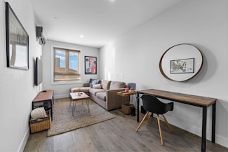 62 69th St Unit 304, Guttenberg, NJ 07093
