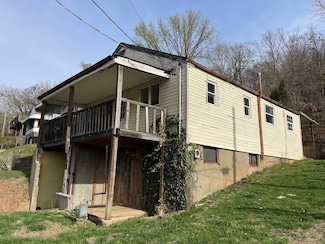 1302 Adele St, Charleston, WV 25302
