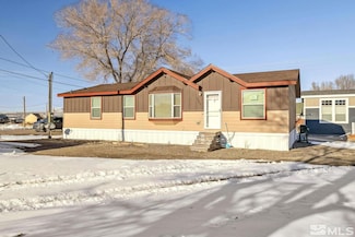 207 6th St, Wells, NV 89835