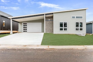 110 Boneset Ave, Poynette, WI 53955