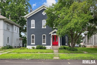1314 N Main St, Davenport, IA 52803