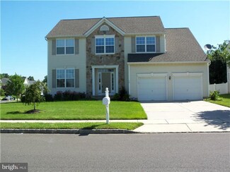 76 Deer Horn Dr, Mount Royal, NJ 08061