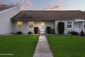 153 Cours de Pasteur Unit C, Freehold, NJ 07728