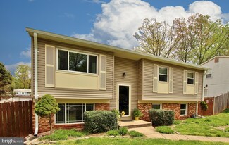 14357 Southgate Ct, Woodbridge, VA 22193