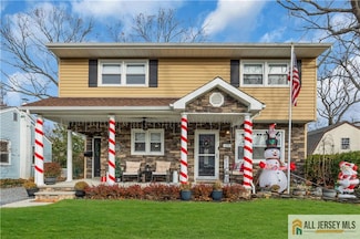 271 Fernhead Ave, Monroe Township, NJ 08831