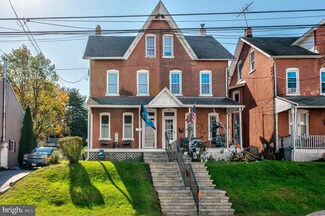 512 S Main St, Spring City, PA 19475