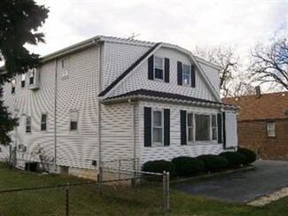 1023 171st St, Hazel Crest, IL 60429