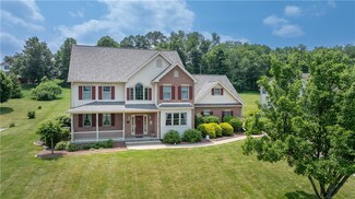 136 Stratford Dr, Sarver, PA 16055