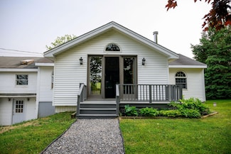 350 Foye Rd, Wiscasset, ME 04578