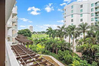 220 SE Mizner Blvd Unit 411, Boca Raton, FL 33432