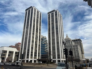 125 SW Jefferson Ave Unit W12a, Peoria, IL 61602