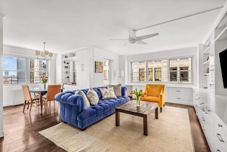 70 E 10th St Unit 9 B, New York, NY 10003