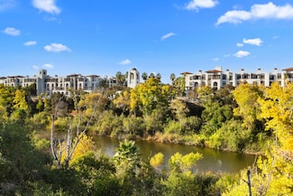 2250 Camino de la Reina Unit 309, San Diego, CA 92108