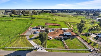 6267 E Appaloosa Ave, Clovis, CA 93619