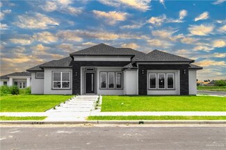 1409 Fairway Dr, Weslaco, TX 78596