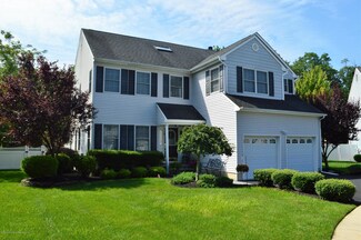 5 Paul Place, Port Monmouth, NJ 07758