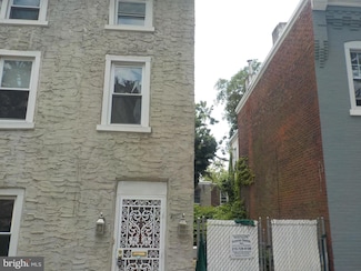 40 E Springer St, Philadelphia, PA 19119