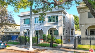 1220 W 27th St, Los Angeles, CA 90007