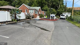 3746 Hedgeman St, Dumfries, VA 22026