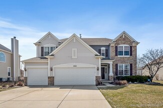 2560 Moutray Ln Unit 3, North Aurora, IL 60542