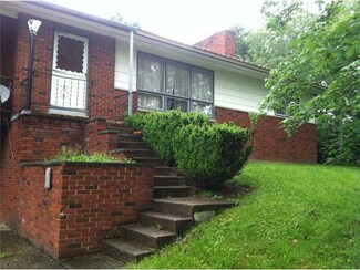6000 Sugartown Rd, Ellicottville, NY 14731