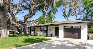 11801 Lake Susan Ct, Clermont, FL 34711
