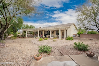 537 N Keyes Rd, Green Valley, AZ 85614