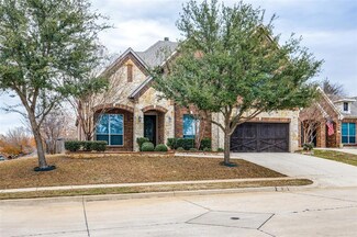 6201 Weaver Dr, Arlington, TX 76001