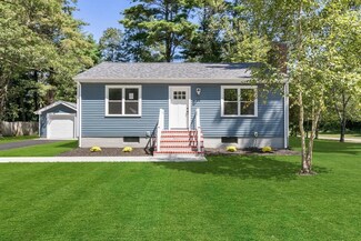 84 Swifts Beach Rd, Wareham, MA 02571
