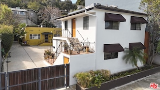 11420 Ventura Blvd, Los Angeles, CA 91604