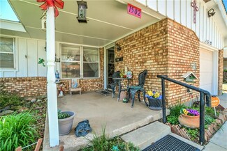 1502 SW 77th Place, Oklahoma City, OK 73159