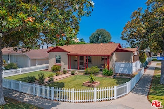 15001 Hartland St, Van Nuys, CA 91405