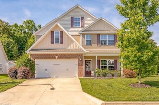 4 Harvest Oak Ct, Greensboro, NC 27406